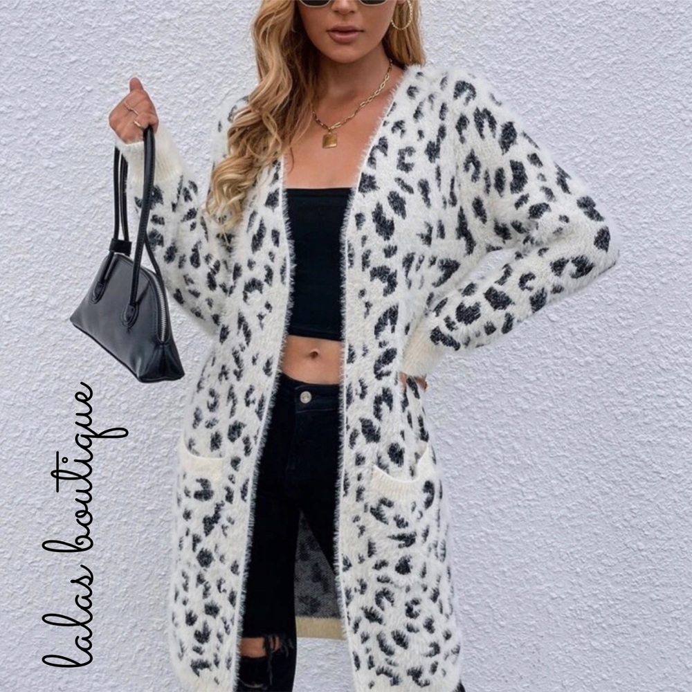 HP🥳~All Over Pattern Fluffy Knit Cardigan~